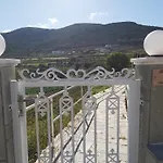 Dandelion Paros Iii Appartement