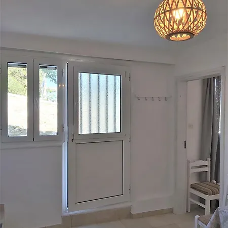 Dandelion Paros Iii شقة