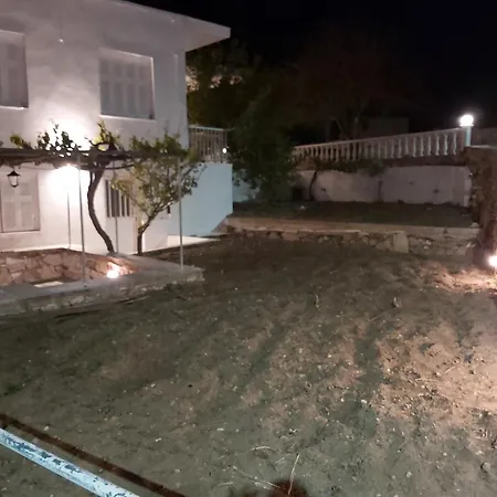 Dandelion Paros Iii-iv Apartman Kóstos