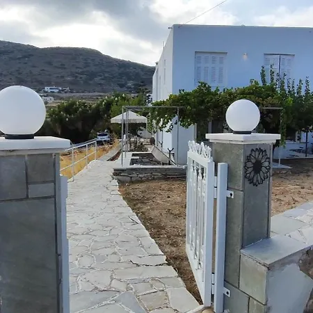 Dandelion Paros Iii شقة Kostos