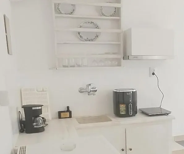 Dandelion Paros Iii-iv